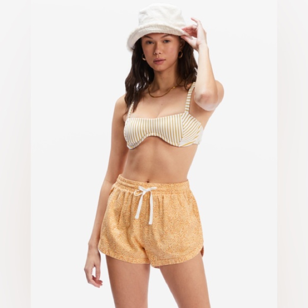 NWT Billabong Road Trippin’ Shorts - Buttermilk